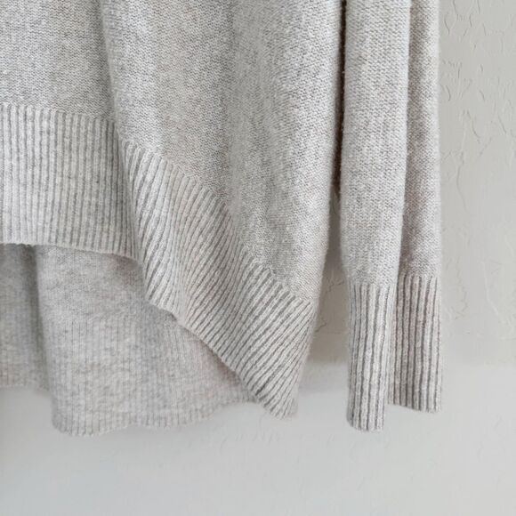 American Eagle Outfitters Slouchy Oversized Cowl Neck Neutral Cream Sweater S - Picture 2 of 6